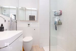 Photo 14- click for photo gallery